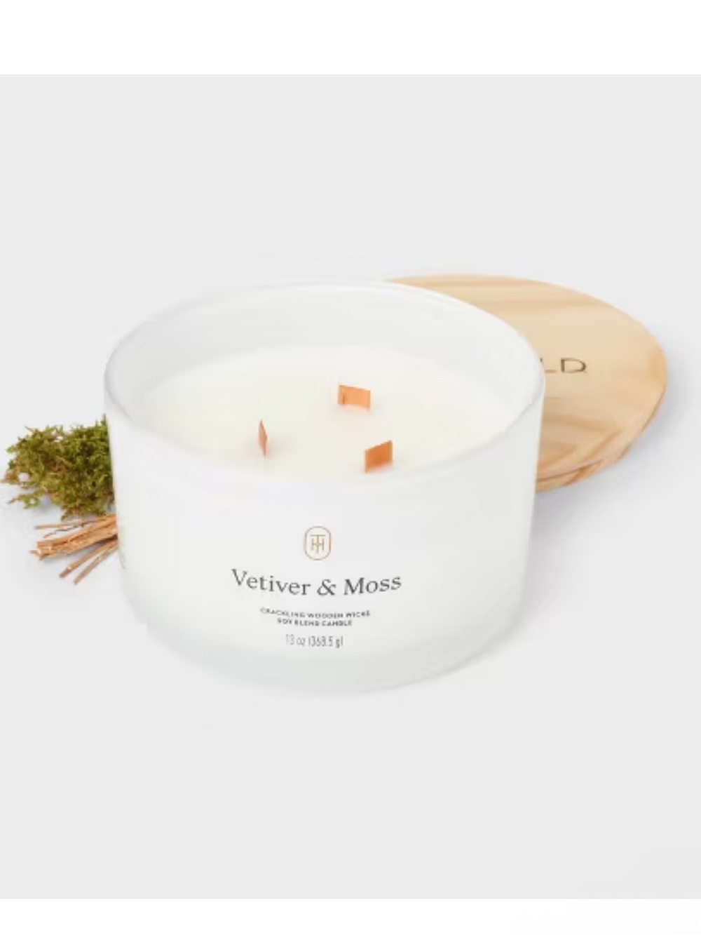 NWT Threshold Vetiver & Moss Scented Three-Wick Candle - White